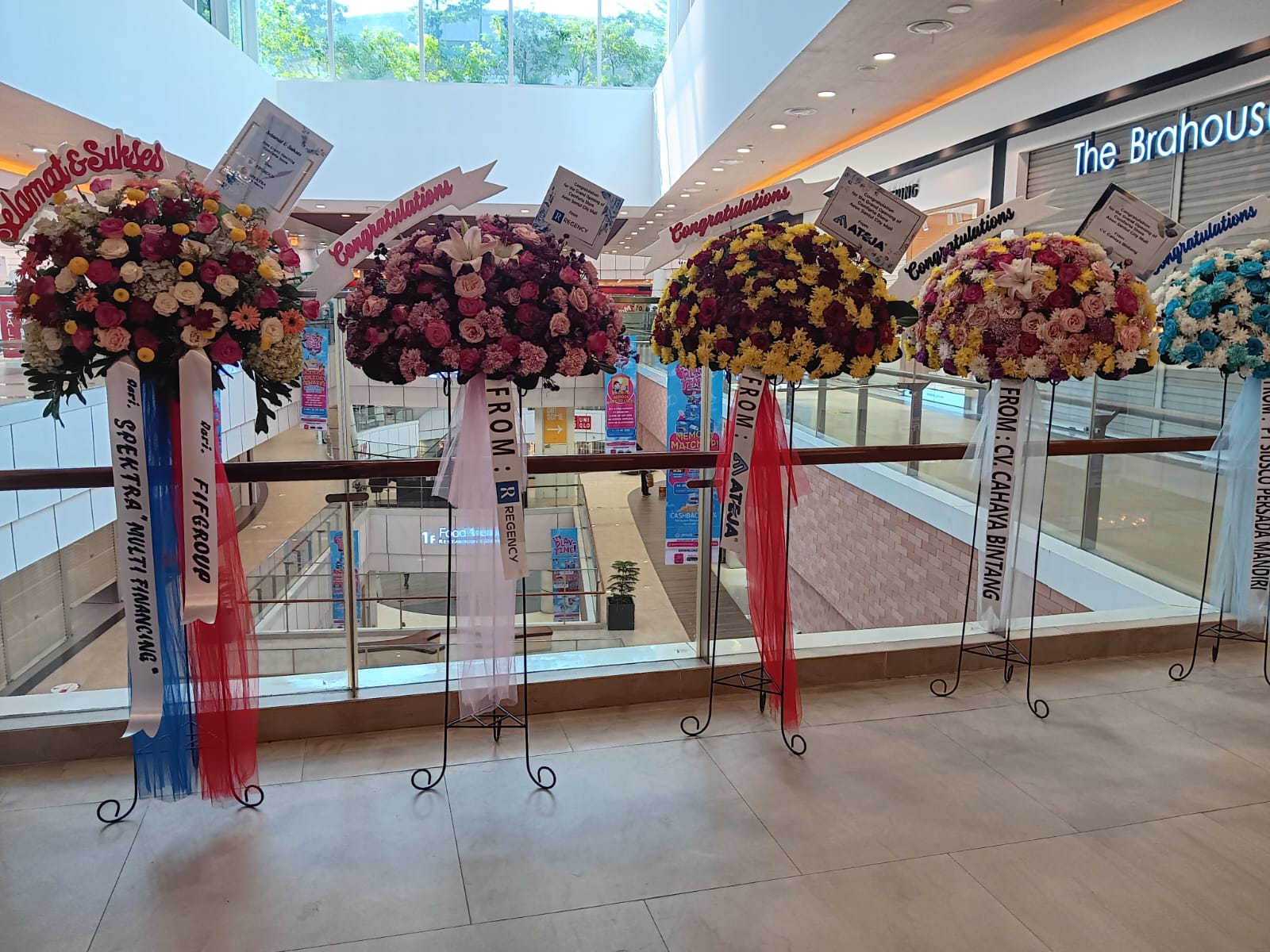 Standing Flower - Mahkota Florist Bogor